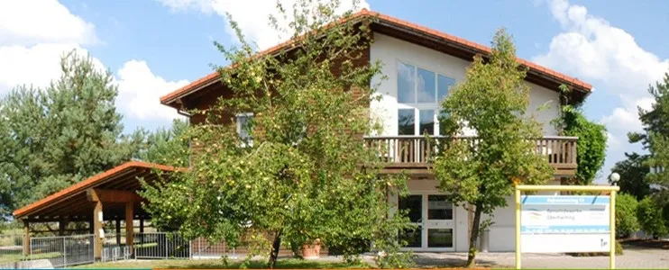 Gebäude der Gemeindewerke im Bajuwarenring 17, Oberhaching
