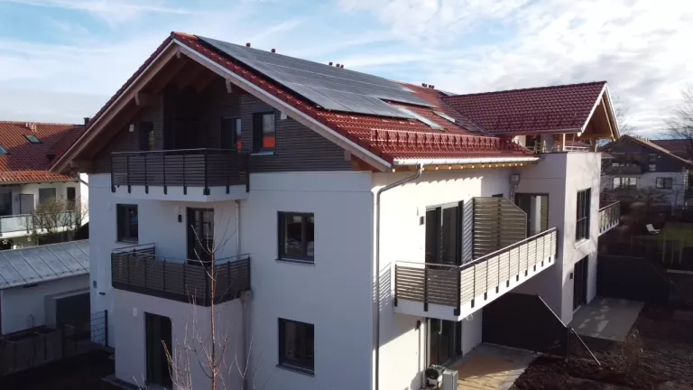 Mieterstrommodell Lindenallee 4