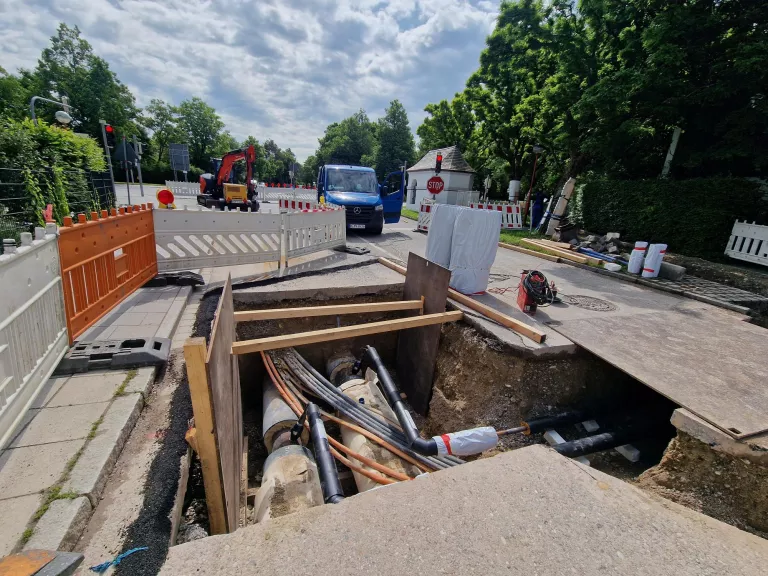 Sperrung Lanzenhaarer Straße 1