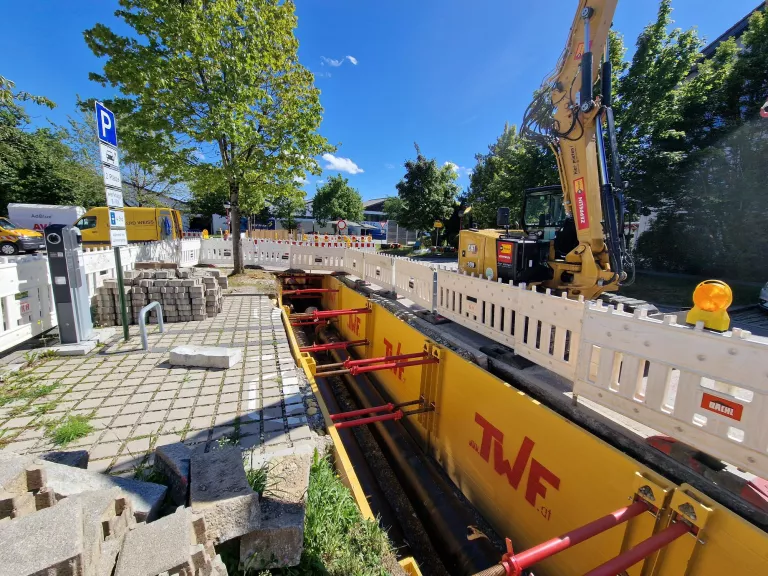 Bajuwarenring - Raiffeisenallee